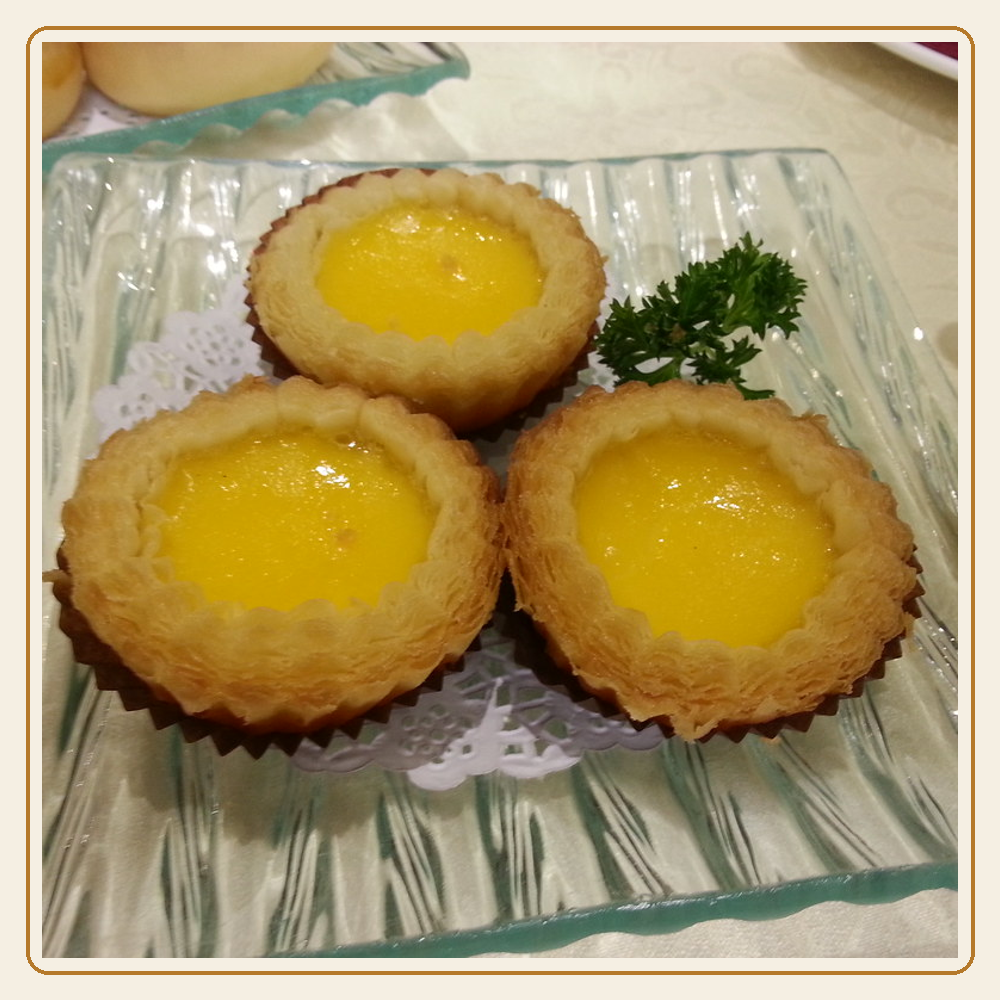 Dan tat egg tarts at dim sum